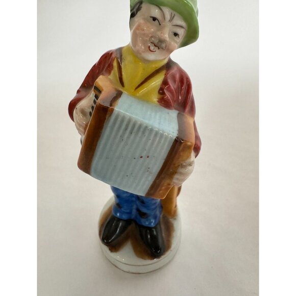 Vintage Porcelain Figurine Of Accordion Player Made In Japan Hand-Painted Collec - Picture 13 of 16